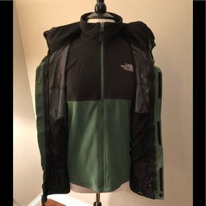 North Face Men’s S/P Green Fleece & Shell Set